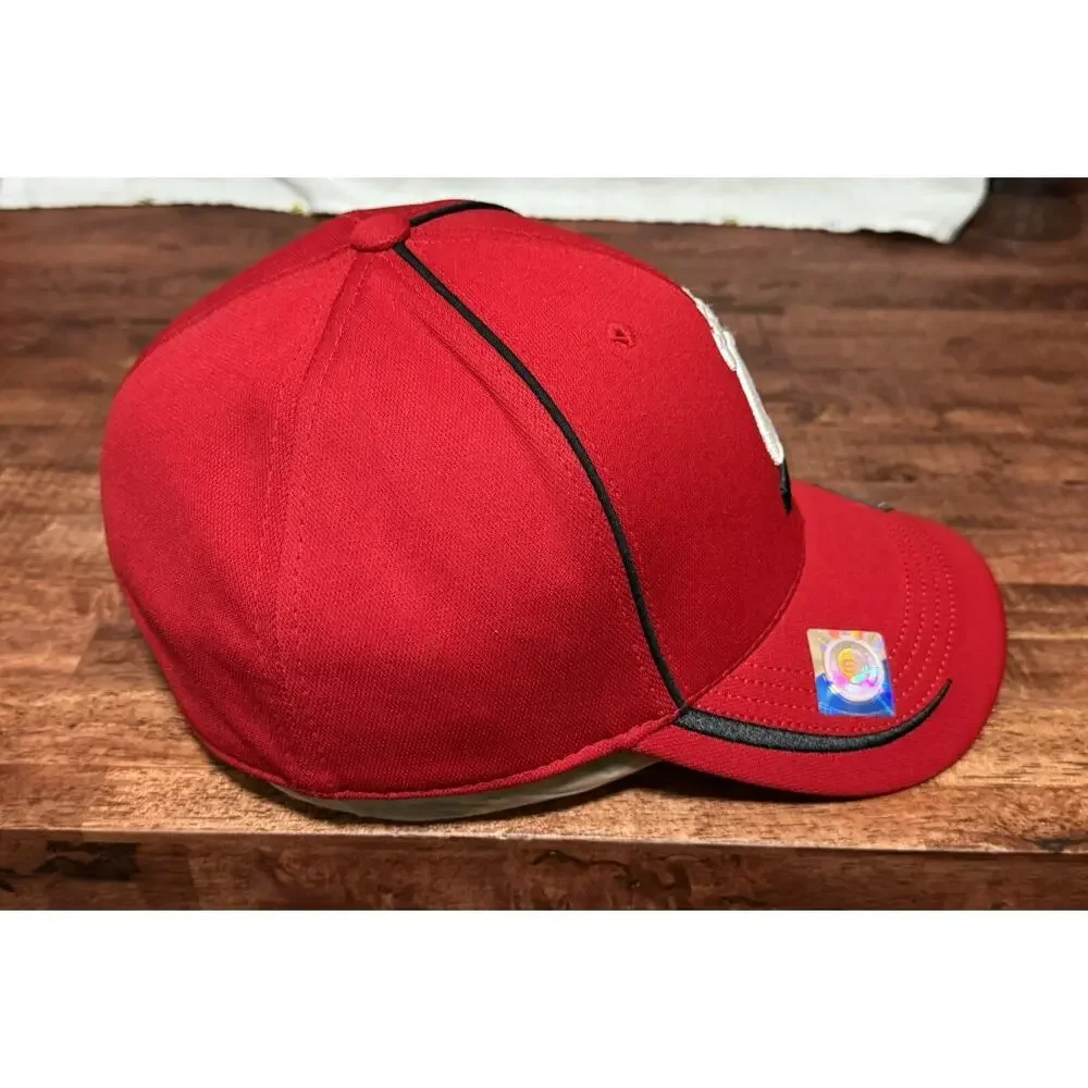 Cincinnati Bearcats Top of the World Stretch Fit Cap (Black) NWT Sz M/L